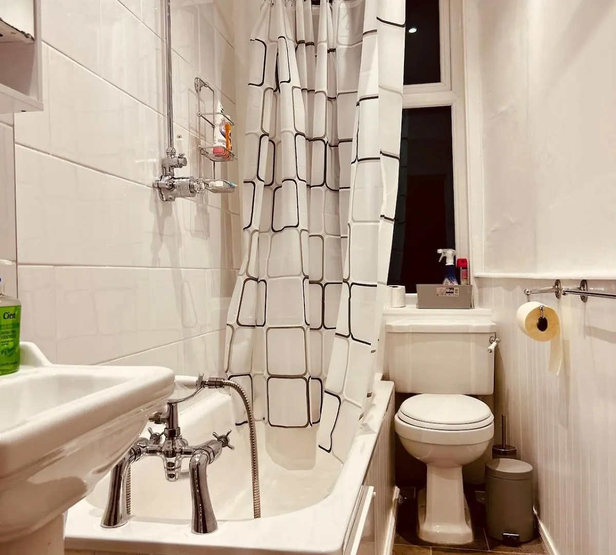 Edinburgh Attractions Retreat Apartment